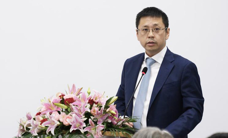 1671686529134091p2AF.jpg 陈伟 官网使用.jpg