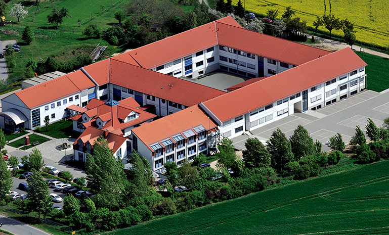 167705358868820712F9.jpg TechniSat Automotive_F&E Zentrum in Dresden 官网使用.jpg